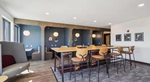 Landing at McCord Square - 1 Bedroom in Mc Cordsville - McCordsville