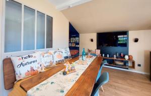 1 Bedroom Nice Home In Docelles