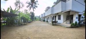 Surabhi Quadrant SQ3 your home away from home