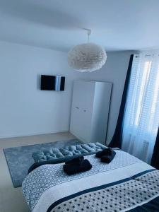 Villas Magnifique MAISON de 80m2, proche CDG & PARIS : photos des chambres