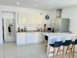 Villas Magnifique MAISON de 80m2, proche CDG & PARIS : Villa 2 Chambres
