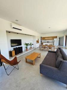 Casa de diseño en Chacras de la Trinidad