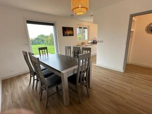 Maisons de vacances Villa ISKA - 6Velos-Calme-Piscine-Moderne-Centre-Port-Plages : photos des chambres