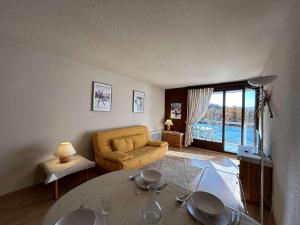 Appartements Studio montagne 4 pers. avec balcon, pistes a 100m, parking, local a skis - Montgenevre - FR-1-330D-77 : photos des chambres