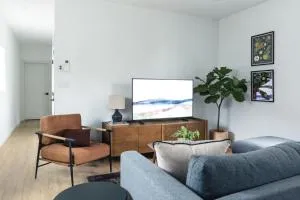 The Crows Nest - Kaslo