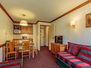 Appartement ski-in ski-out, balcon sud-ouest, animaux acceptés - FR-1-353-115