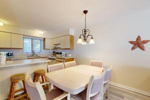 Sea Colony - 8504 Racquet Ln