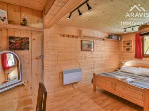 Chalets Chalet cosy, 4 chambres, 8 pers, proche commerces, terrasse, parking, Wifi - FR-1-391-150 : photos des chambres