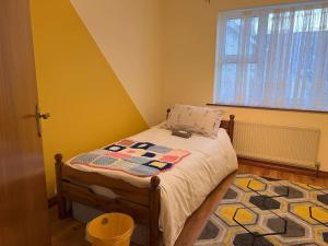 LILYS LODGE - Beautiful Central Buncrana Home