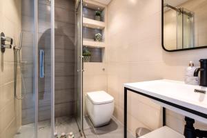 Hampstead High Flyer