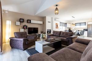 Villa Alba Rossa near Pula for 6 people with private 50 m2 pool only 1 km from the beach