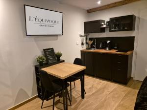 Maisons de vacances Gite erotique avec spa privatif : photos des chambres