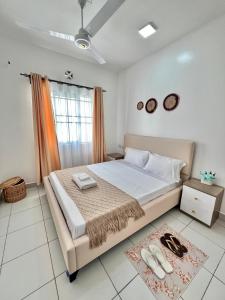 Majestic Homes - HER MAJESTY