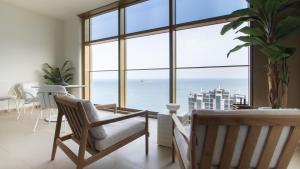 Intempo by Holuxe - 213 - 21st floor