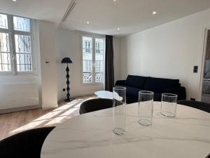 Renovated Apartment near Tuileries and Concorde