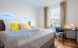 Sadebo Apartments Wave 6 Gäste 2 Schlafzimmer 1 Wohnzimmer