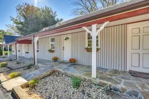 7 Mi to Mammoth Cave Natl Park Cozy Apartment! - Red Boiling Springs