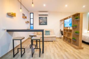 Caobos Center Coliving & Coworking