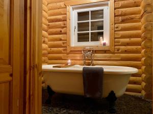 Scandinavian Lodges (by Outdoors Holten)