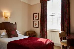 Standard Single Room room in Macdonald New Blossoms Hotel
