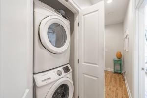 Central LUX Apartment in DC