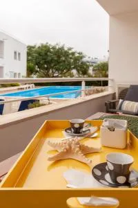 Apartamento 2 Bdr na vila Sta Luzia com vista piscina - São Pedro
