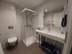 Appart'hotels ROYAL LUCHON : photos des chambres