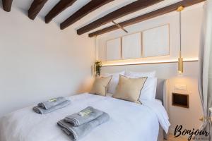 Appartements SUPER CENTRAL - Marais Designer One-Bedroom - FREE Parking : photos des chambres