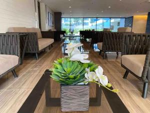 Air Residences - Panoramic City View near Airport - 2932