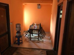 Pashupati Darshan Hotel