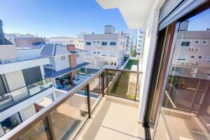 Apto 2 Quartos sendo 1 Suíte bem localizado - 0147