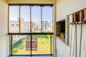 Apto 2 Quartos sendo 1 Suíte bem localizado - 0147