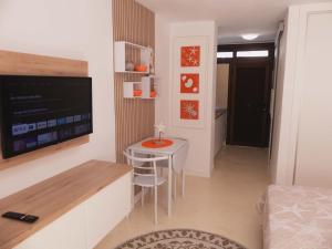 Moderno Estudio Vista Mar Playa de Las Americas