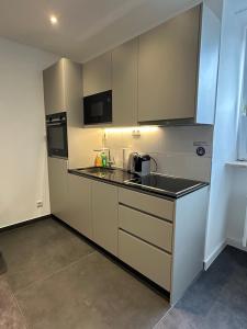 8-LIVING Apartment Houses