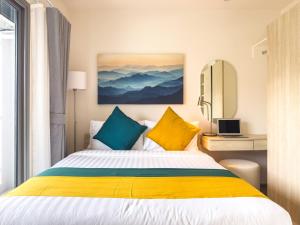 PHYLL Condo Private Beach Vibes at Central Phuket 1 BR Unique Garden View