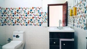 ROYALTY GLOBAL HOMESTAY