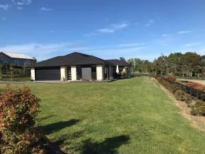 Rolling Hills Getaway - Kaiwaka