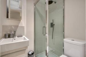 3Bed 3Bath Kensington Palace