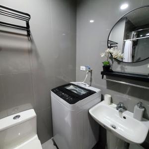 Air Residences - Pool View near Airport - 1159