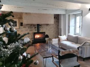 11 pers Les maisons médiévales de charme en Quercy - Laramière