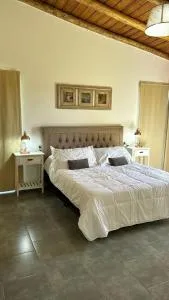 Brisas de Brandsen, Chacras con estilo - Domselaar