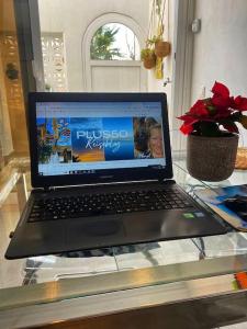 La Margarita Beach Apartment, Club Tropicana