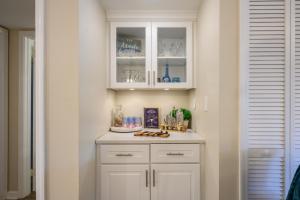 The Islander- Luxurious Island Oasis