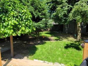 Luxury and comfy Home in Niagara Falls- 28 nights minimum Stay