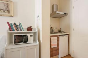 In the Heart of Florence, Dante, with Private Terrace