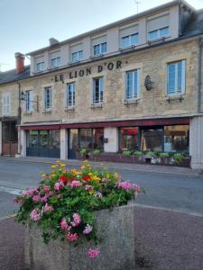 Chambre Nérondes double Le Lion d Or