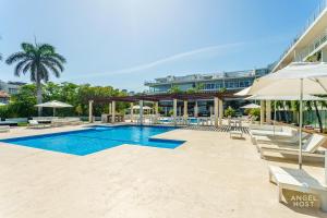 Gorgeous Magia Beachside Condos by Stella Rentals!