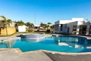 Fajardo Coastal Gem With Pool Access - Ceiba