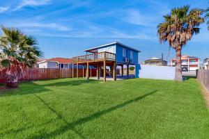 The Blue Oak Getaway