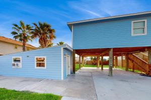 The Blue Oak Getaway